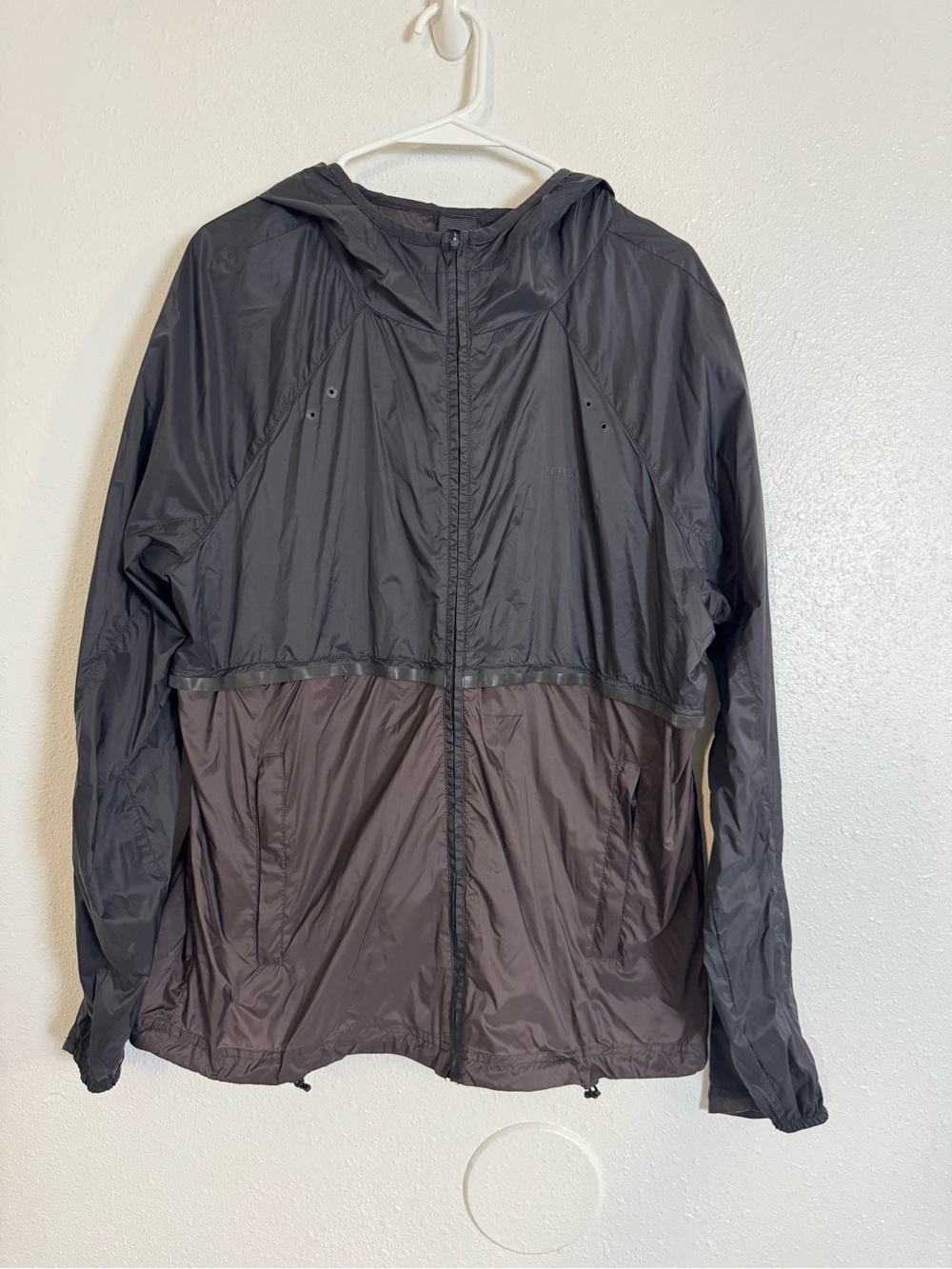 Represent 247 run lightweight zip up colorblock windbreaker jacket